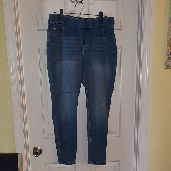 Women's Nine West Skinny Jeans - Picture 1 of 2